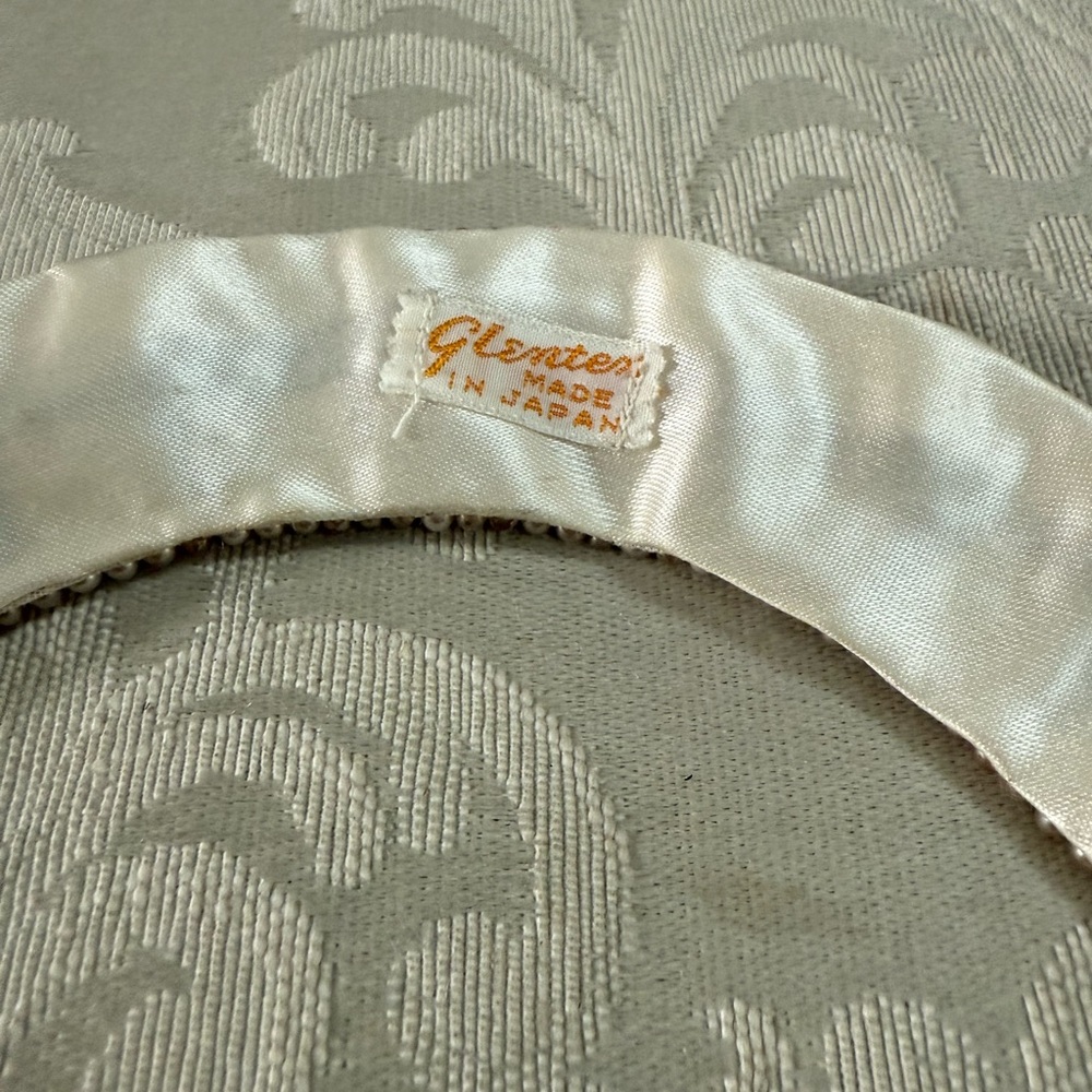 Pearl Collar Necklace - Picture 7 of 10